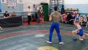33кг.11.03.2023г.Озинский район п.Сланцевый Рудник ВК:2013-2014г.р.