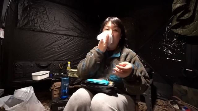? 내 키보다 더 큰 쉘터 3분 설치 , 나 홀로 차박 ㅣ 이름이 친숙한 막창 + 불량식품 = 기분 좋음 ?  마리원 캠핑장