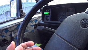 Перестали включаться повороты на VW T3. Проблема решилась проще чем ожидал.