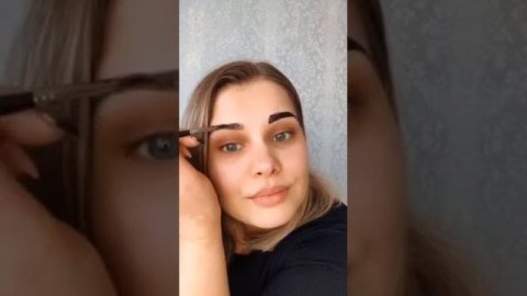 Как накрасить брови чтобы не смывались!