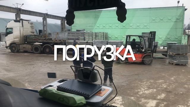 Фура на встречке❌дураки и дороги... Неадекватный водитель. Рейс с негабаритном смотреть онлайн