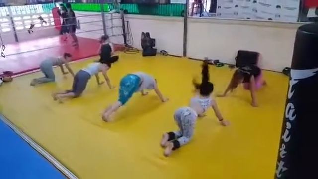 Тренировки в Таиланде. Mixfight Pattaya 0945678106. Бокс, кикбоксинг, Муай тай.(49) смотреть онлайн