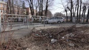 Коммунальщики наводят чистоту на городских улицах - Абакан 24