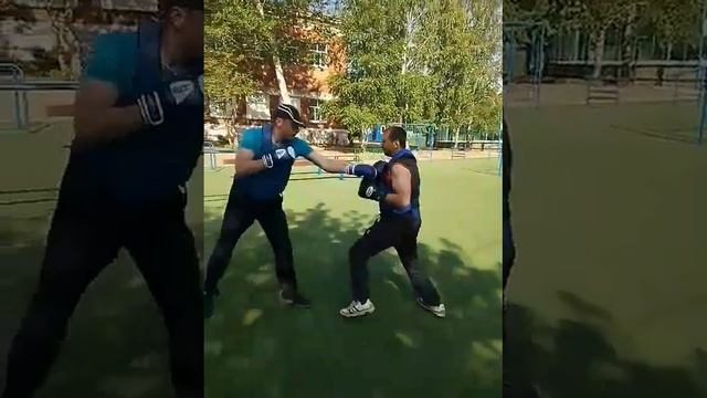 Бокс , Утренняя зарядка у нас такая )) смотреть онлайн