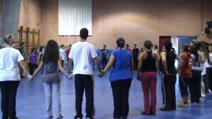 7 SALTOS-danzas-del-mundo-de-alemania-oscar-romero-ramos.mpg