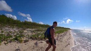 Куба. Пляж Анкон. На краю острова свободы. Загораем голышом. Уединение с природой. Большие Лобстеры