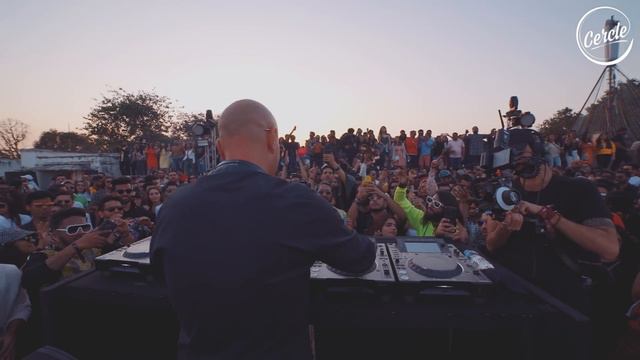 HOSH at Jai Vilas Palace in Gwalior, India for Cercle (VEVAL.RU) смотреть онлайн