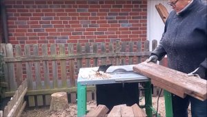 Пилка ДРОВ, надеяться НЕ на КОГО.