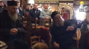 Старец Григорий (Зумис): Не меряйтесь деньгами в карманах! Отдавайте - и Бог вам вернет