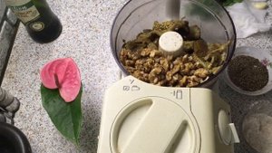 Паштет из баклажанов с грецкими орехами////Eggplant pate with walnuts