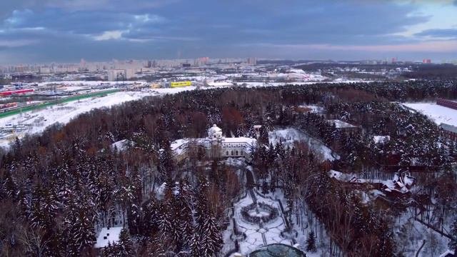 Дворец, на который запрещено смотреть