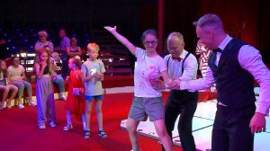 Дети с ограниченными возможностями здоровья посетили шоу Владимира Дерябкина