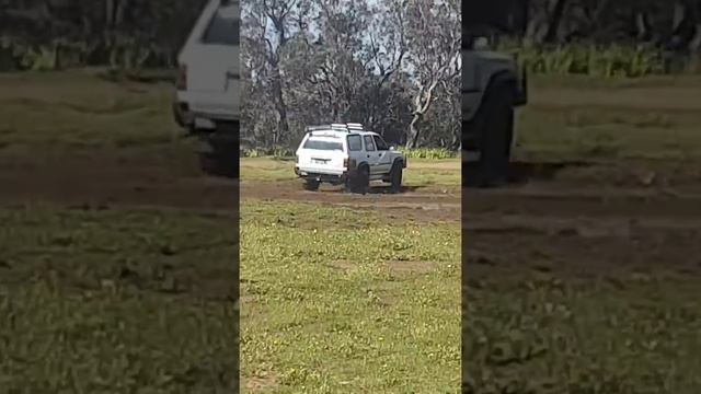 1992 4runner 3.0L v6, 3vze playing in the mud