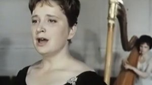 Милашкина поет "Лебедь" Сен-Санса.