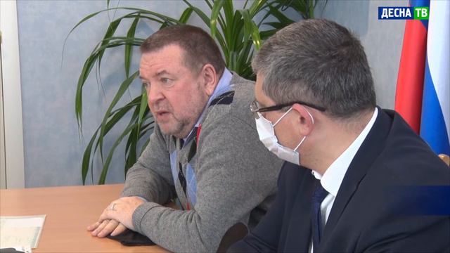 Десна-ТВ: Тренерский состав Десногорска прошел повышение квалификации смотреть онлайн