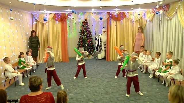 Весёлый улей.Новогодний утренник. смотреть онлайн