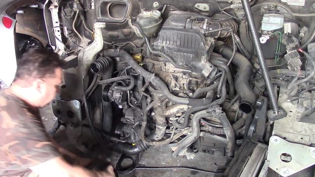 Nissan Intersar 2009 течет ТНВД смотреть онлайн