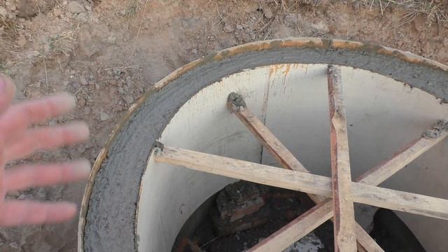 Кольца бетонные своими руками.Простой способ изготовления при помощи опалубки из фанеры.