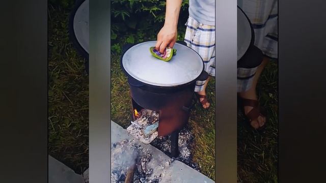 Узбекские лепёшки и самса в казане смотреть онлайн