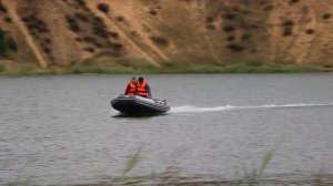 Лодка Азимут 350