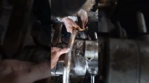 Один карбюратор на двигатель Урал