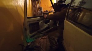 Подлокотник на дверь своими руками