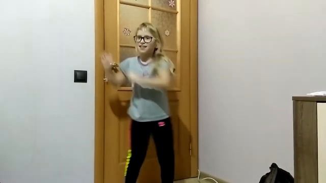 Танцевальный мегамикс от Даши