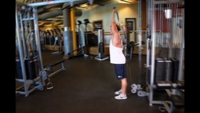 Французский жим на нижнем блоке стоя смотреть онлайн