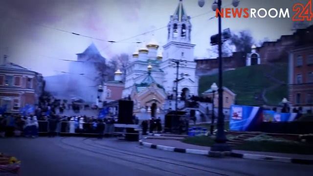 NEWSROOM24: Представление на площади Народного единства смотреть онлайн