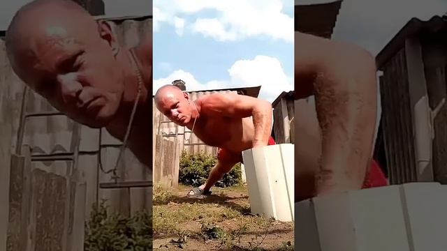 Злые отжимания. #strong #power #fire #hell смотреть онлайн