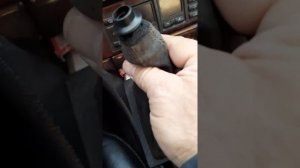 Ауди А6С4,как снять рычаг мкп.