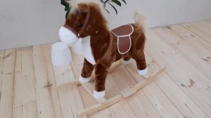 Обзор Лошадка качалка для детей 0080 шевелит хвостом!