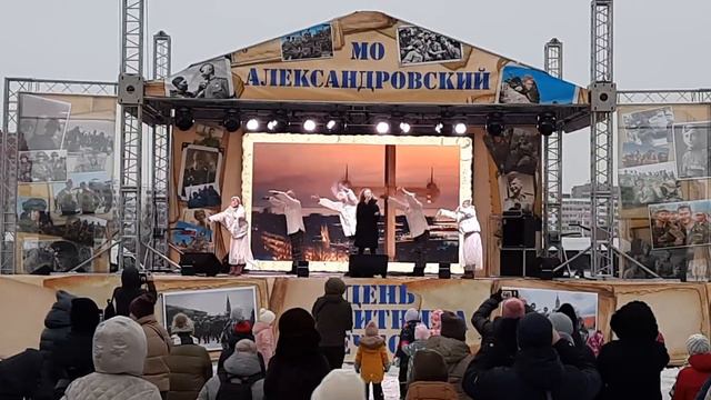 Анастасия Иванова - Этот город (Браво cover version), фестиваль "Родина нас Zоvёt", СПБ, 24.02.2023 смотреть онлайн