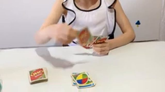 Как мы играли в карты УНО. How to play Uno. смотреть онлайн