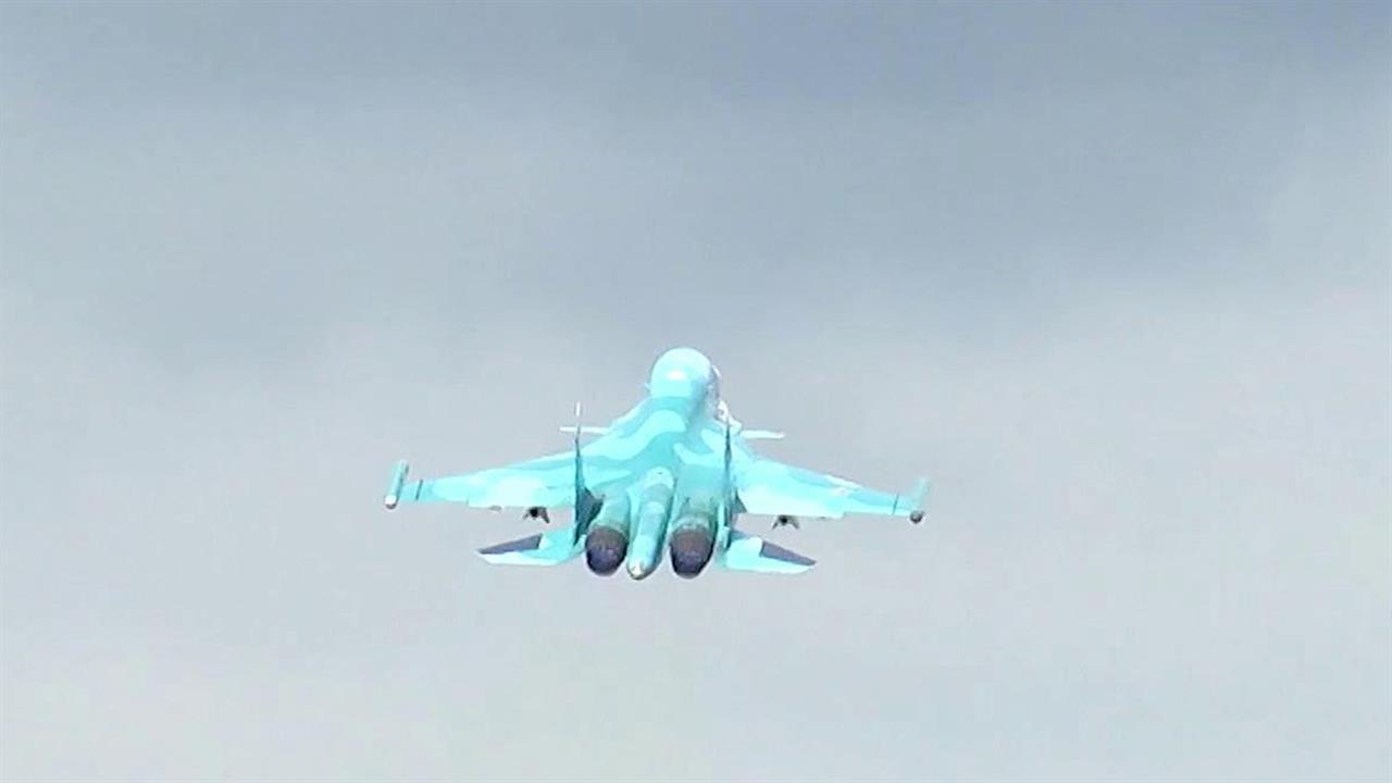 Особая миссия во время спецоперации по защите Донб... российских истребителей-бомбардировщиков Су-34