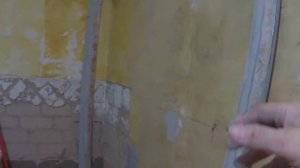 Угол стен на кухне  90 градусов.