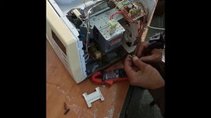 Простой ремонт микроволновки. Не греет.