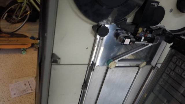 IBM 3420 9-track tape drives arrrive for restoration. 800 lbs each! смотреть онлайн