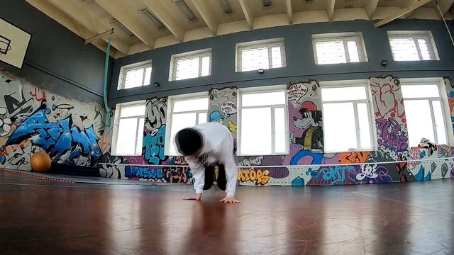 Мир, труд, май смотреть онлайн