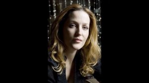 Джилиан Андерсон (Gillian Anderson) musical slide show