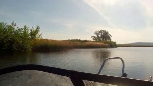 Проход по волжской протоке на лодке "Тактика-460"