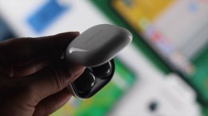 Fix- One Earbud Not Working Samsung Galaxy Buds2! [Left/Right]