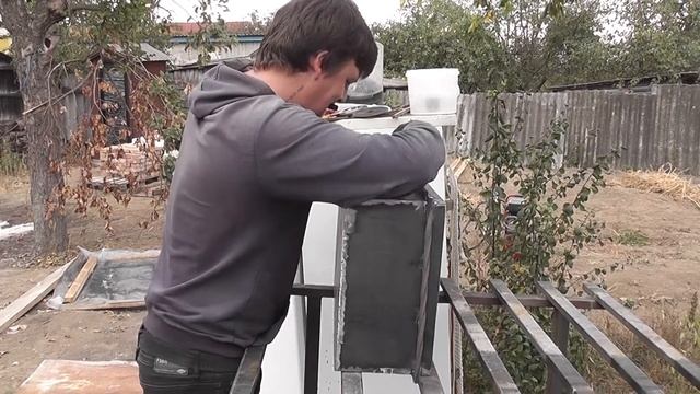 ВЫХОДНЫЕ С ПОЛЬЗОЙ ИЛИ ПАРА МАНГАЛОВ СВОИМИ РУКАМИ смотреть онлайн