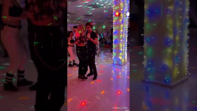 23 11 25 я и Галя  Анапа Акуна Матата кизоба смотреть онлайн