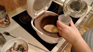 Пирог рыбный из сайры. Консервы в дело! Рецепт на все времена!