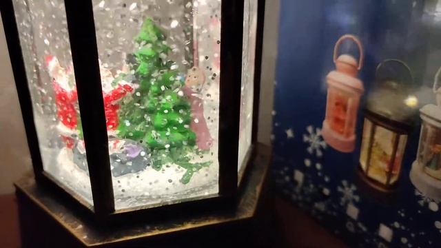 Новогодний фонарь шестигранник Дед Мороз с ёлкой НФ-1317 смотреть онлайн