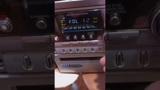 Музыкальный центр LG LX-M340