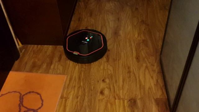 робот iClebo Arte смотреть онлайн