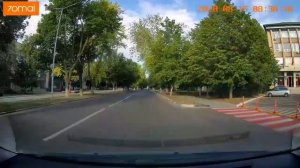 Первый раз в городе сам за рулем после получения прав:)))