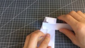 Как сделать из бумаги а4 топор оригами без клея и ножниц